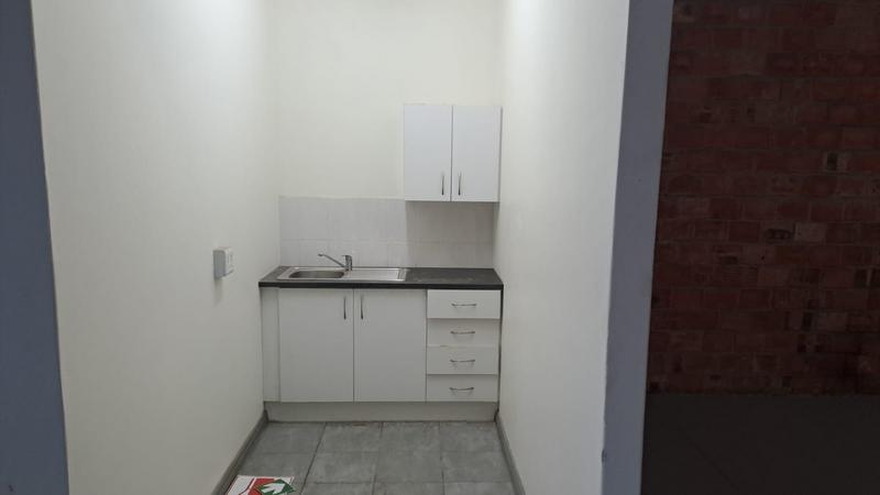 To Let commercial Property for Rent in Cotswold Eastern Cape